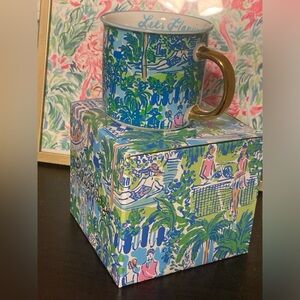 Lilly Pulitzer Lilly on Holiday Mug in Sprout Green